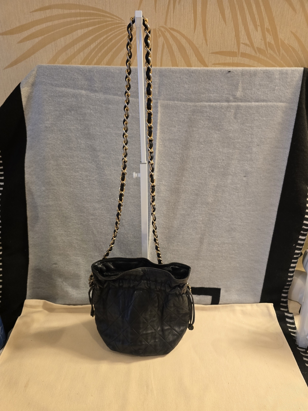 CHANEL Black Quilted Drawstring Crossbody Bucket Bag - Picture 3 of 12
